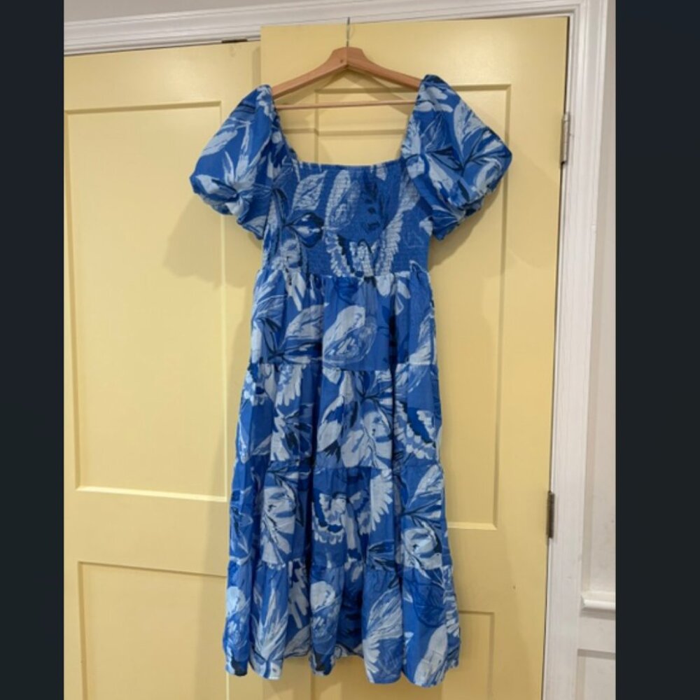 NWT Francesca's Eliza Puff Sleeve Floral Midi Dress